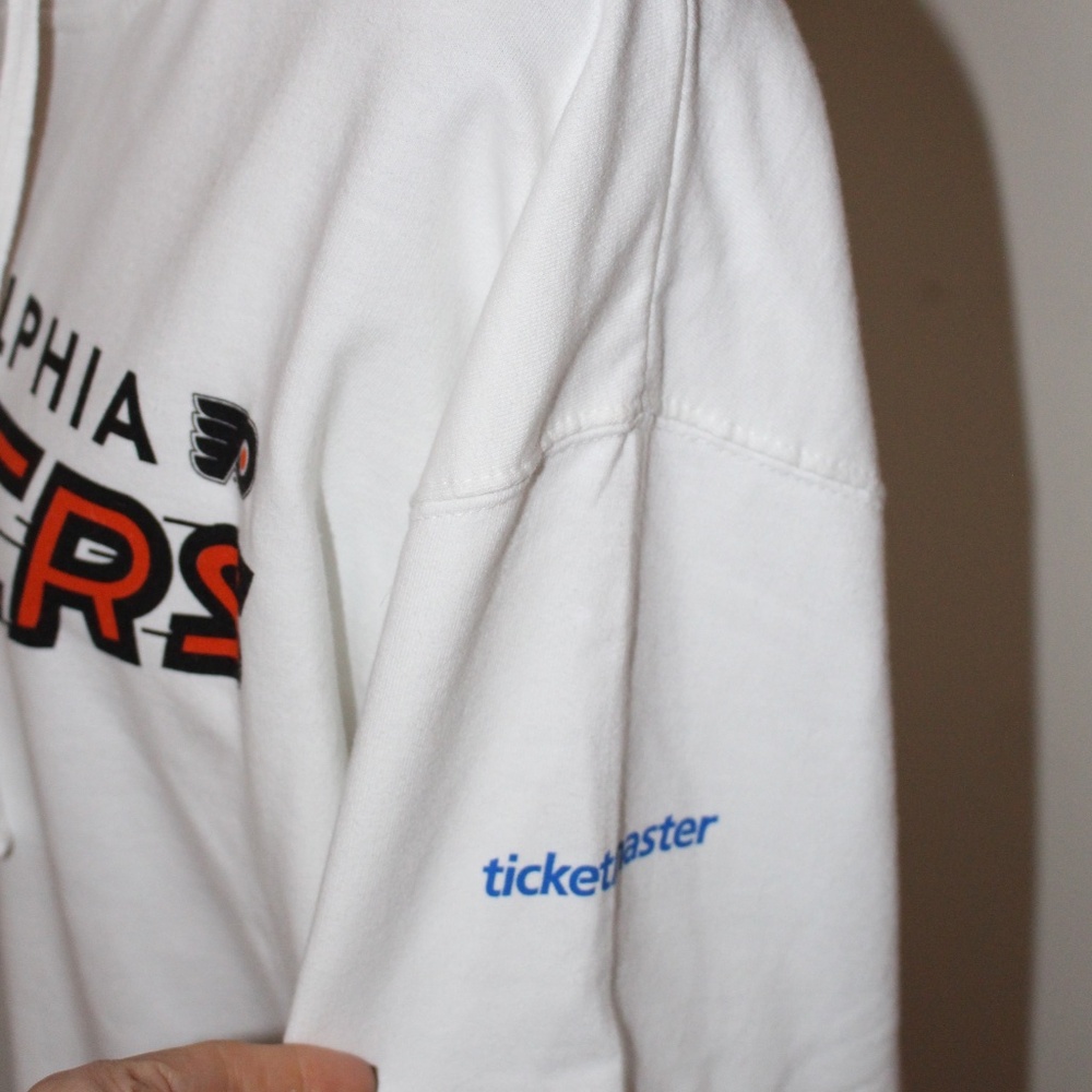 Philadelphia Flyers, hooded sweatshirt UNISEX NWOT - Picture 5 of 7
